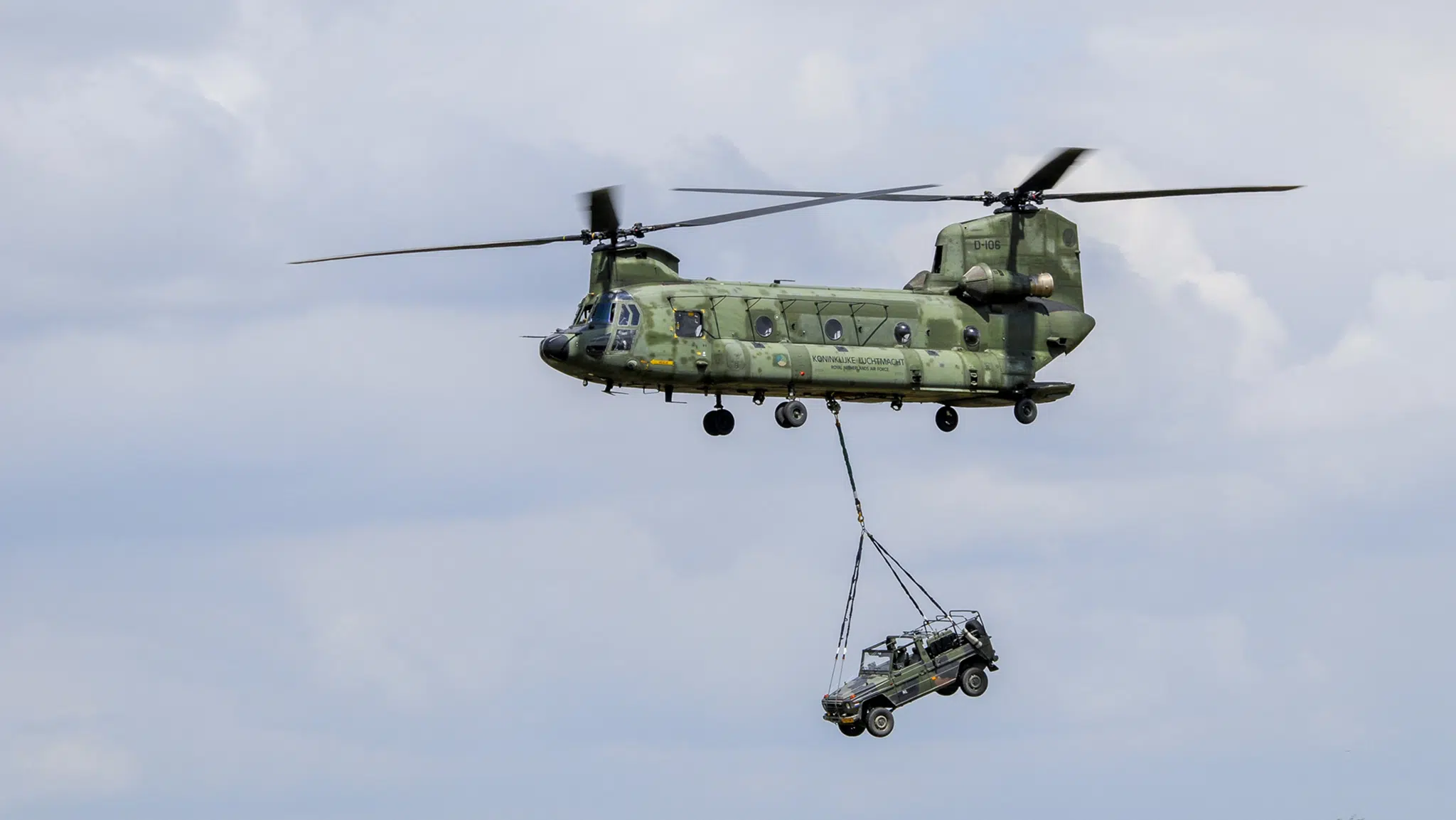 Chinook helicopter