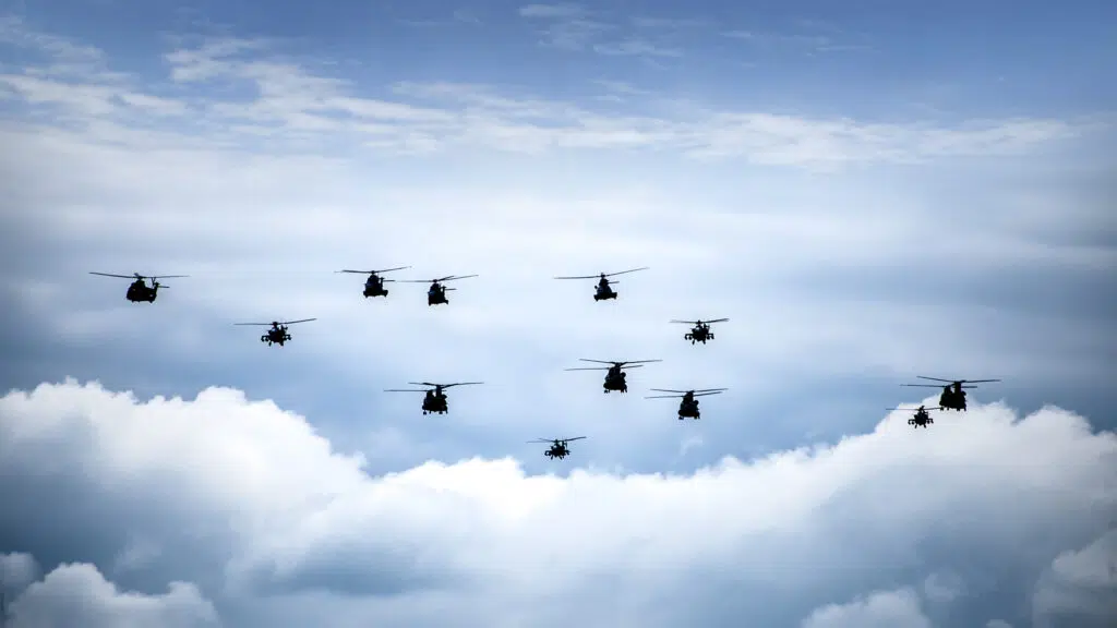 Multi-Ship Multi-Type Helicopter Simulation Training Capability