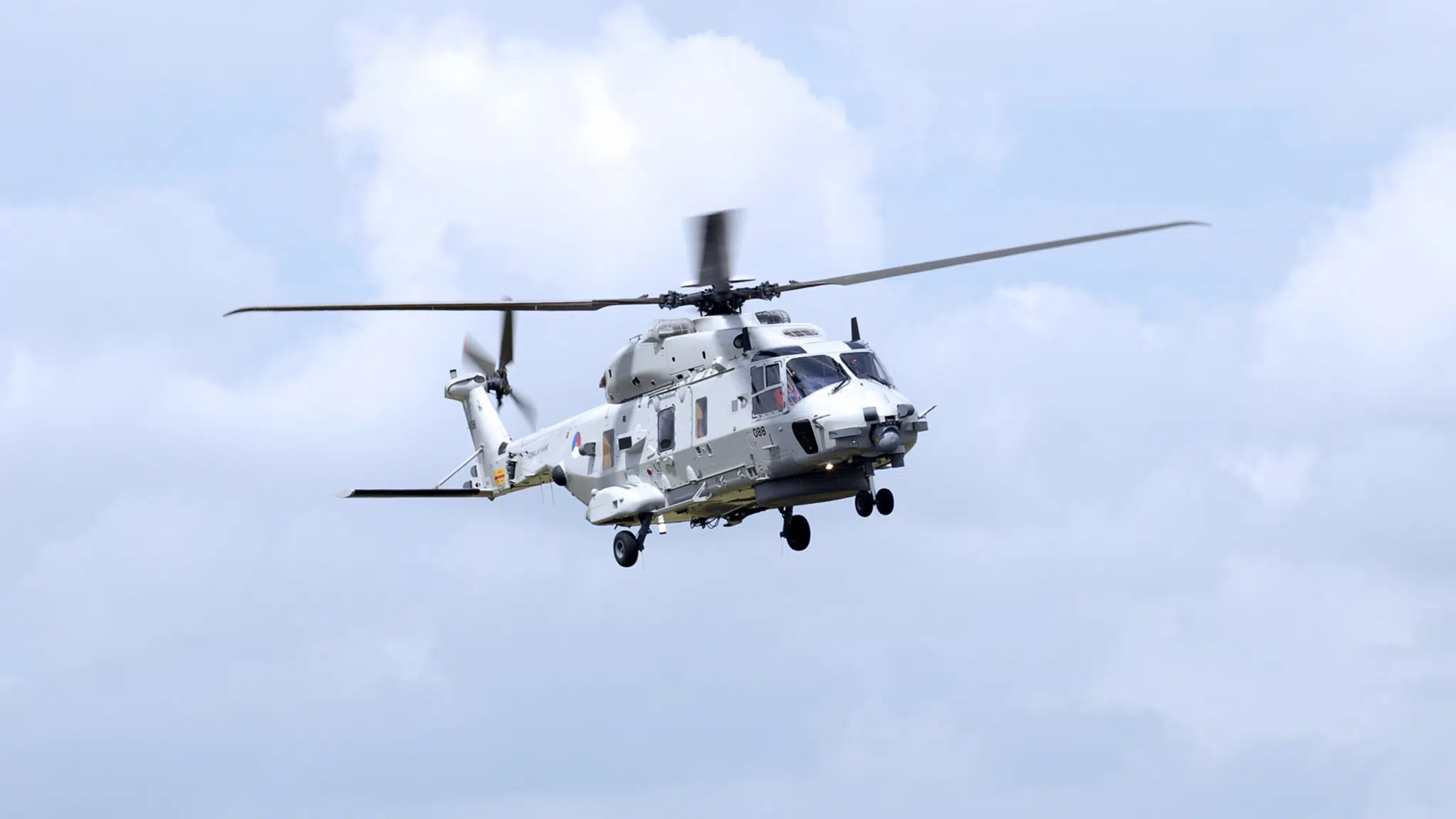 NH-90 Full Mission Flight Trainer Evaluation