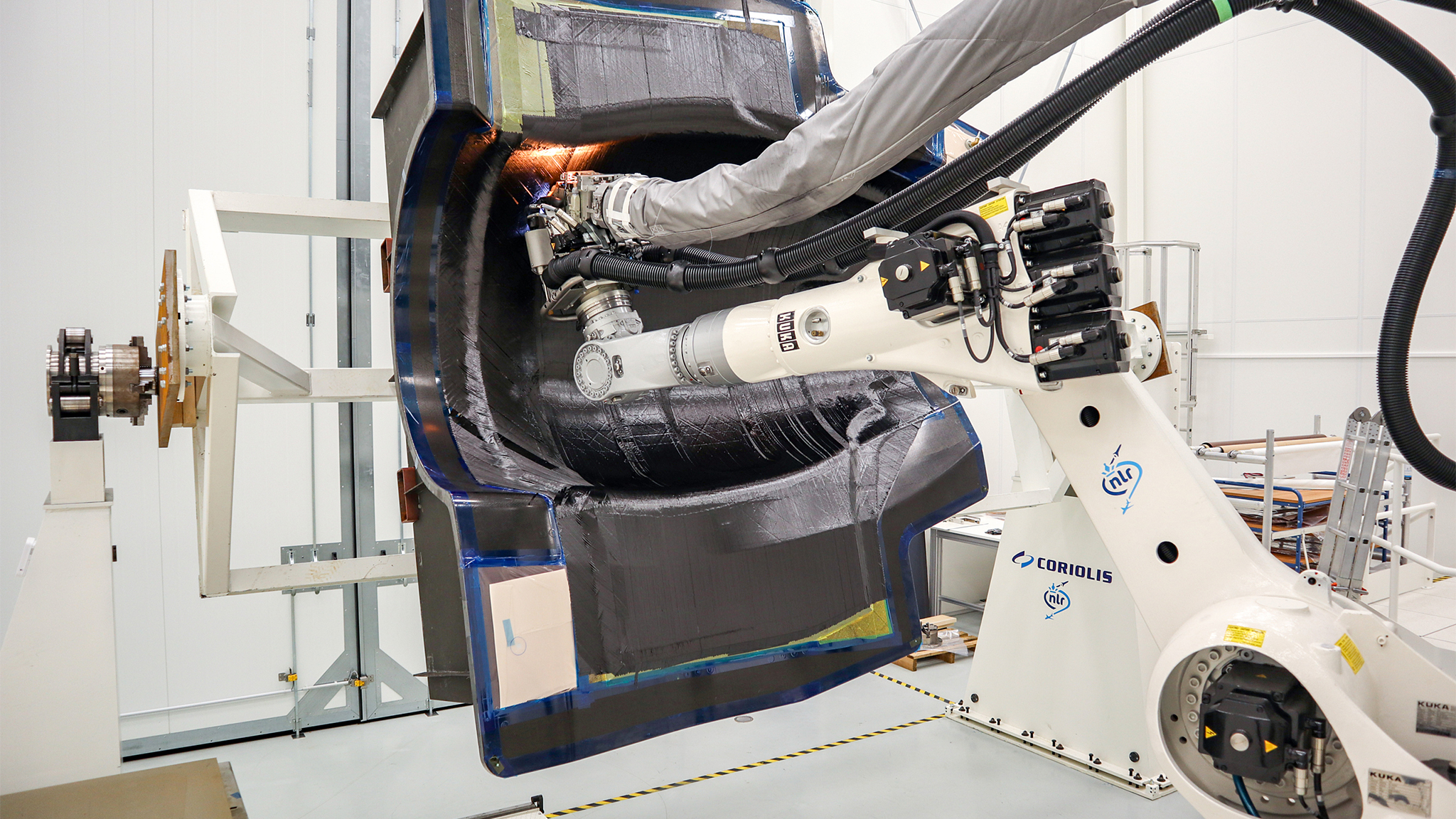 3D scanner KUKA robot at NLR Marknesse