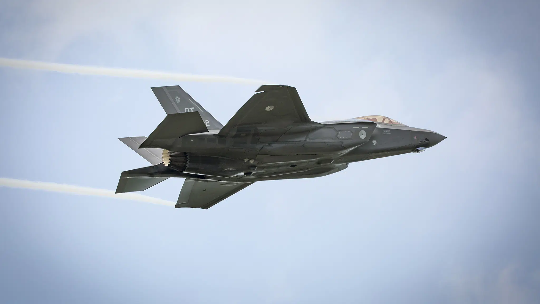 F35 Lightning II (JSF), F-002 (RNLAF) in flight