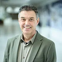 Bert Thuis contact